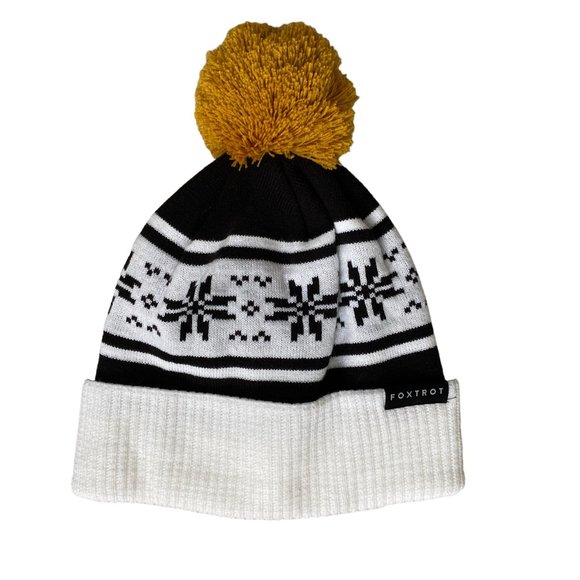 Foxtrot Fair Isle Nordic Snow Cuffed Mustard Pom Ski Gorpcore Winter Beanie Hat - Picture 9 of 9